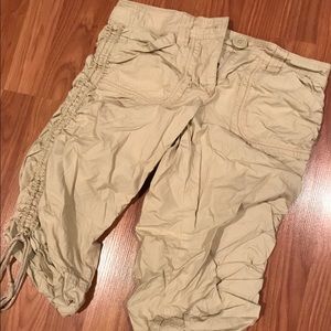 Tan Capris / crop pants